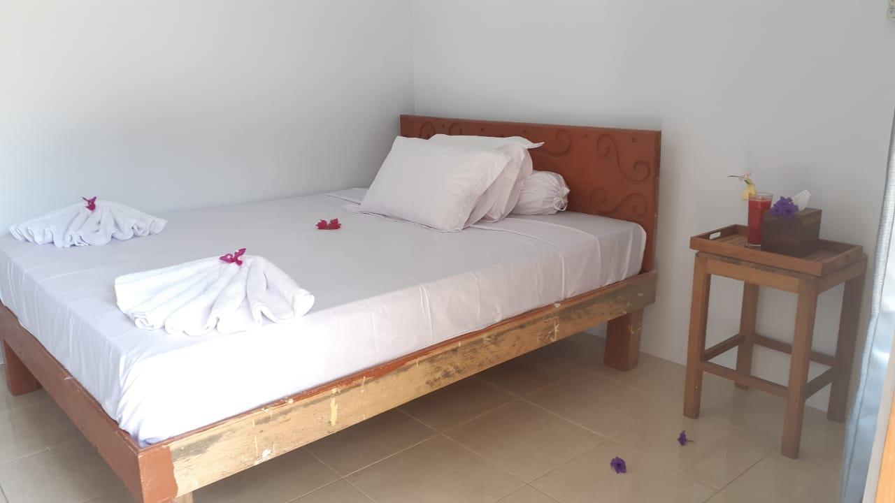 Bajo Sunset Hostel Лабуан Баджо Екстериор снимка