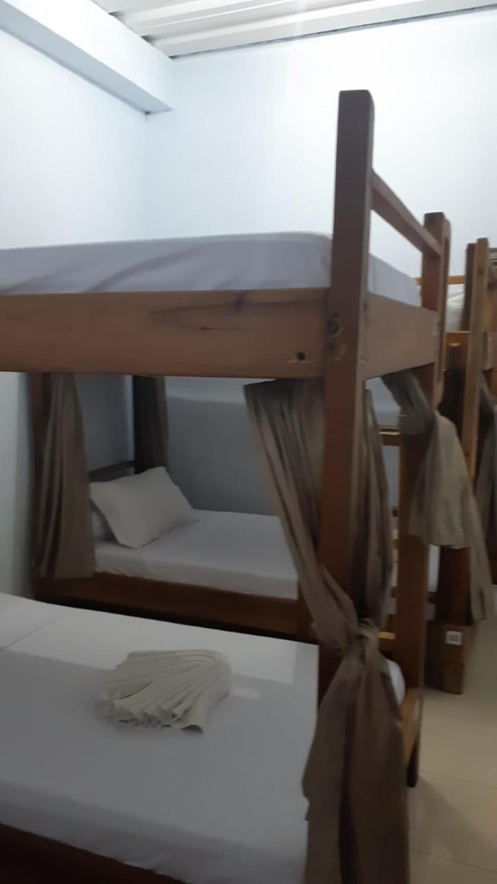 Bajo Sunset Hostel Лабуан Баджо Екстериор снимка